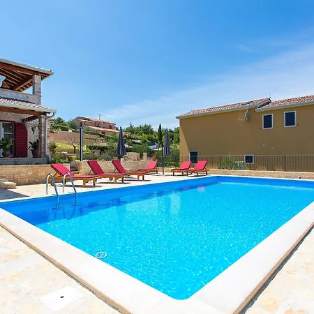 Beautiful Stupenda With Whirlpool In Porec Villa *