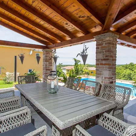 Villa Beautiful Stupenda With Whirlpool In Porec