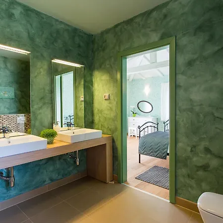 Villa Beautiful Stupenda With Whirlpool In Porec Montizana